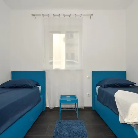 Deluxe Porto דירה טרוגיר