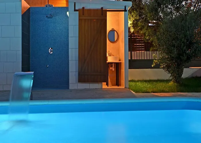 Deluxe Porto Трогир