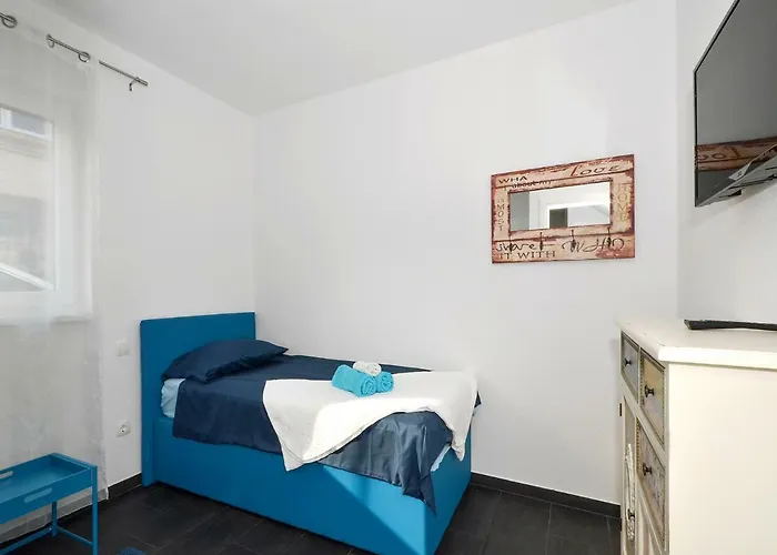Апартаменты Deluxe Porto *