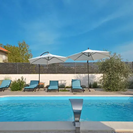 Apartment Deluxe Porto Trogir