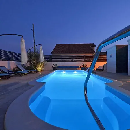 Deluxe Porto Apartment Trogir