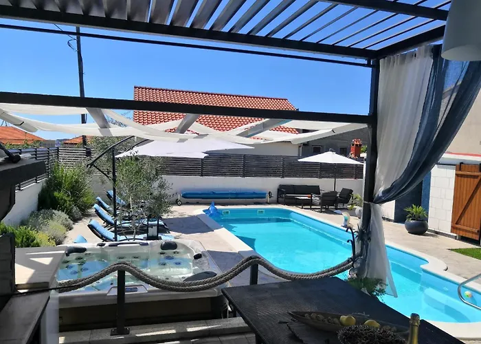 Deluxe Porto * Trogir